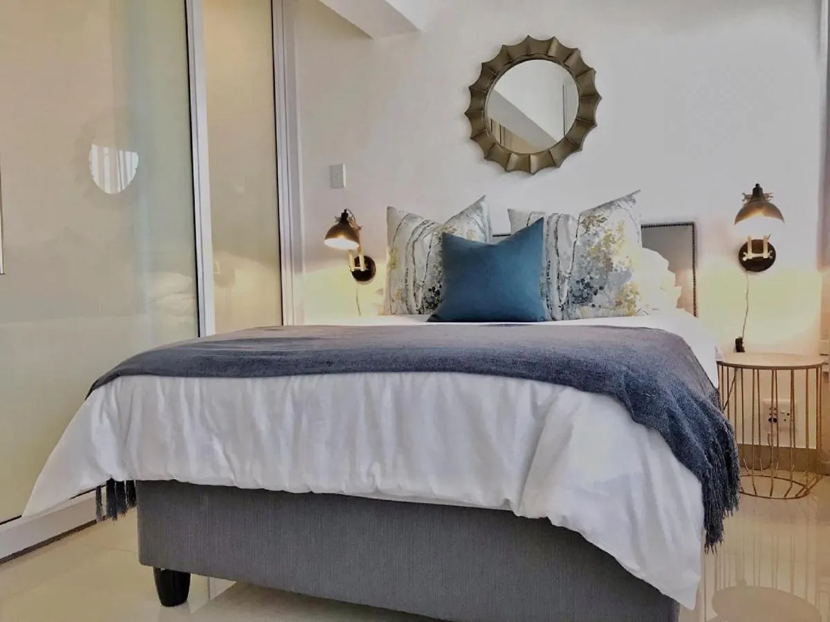 Portswood Mews 14 By Ctha Daire Cape Town